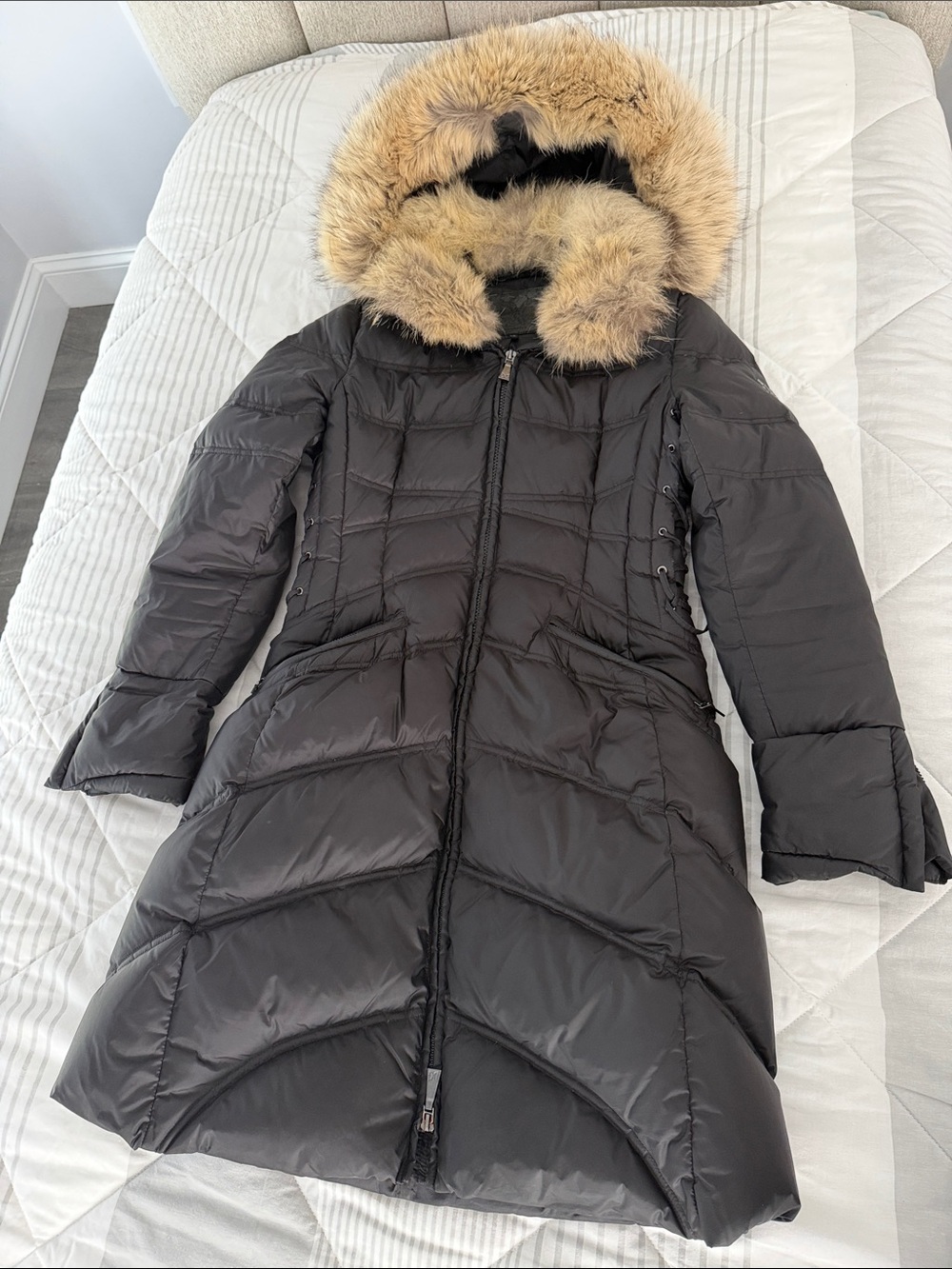 Dawn Levy Black Long Puffer Coat with Fur Trim Hood